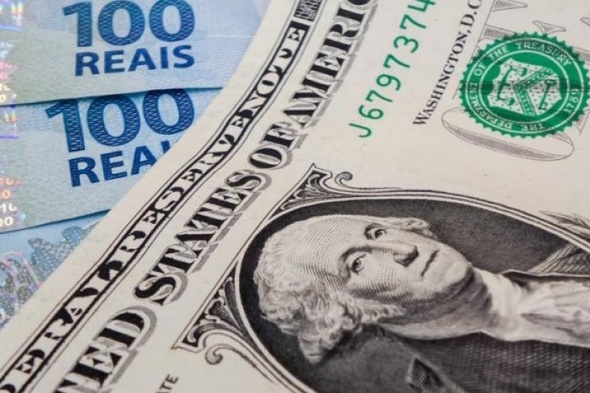 Dólar fecha a R$ 4,19 e bate novo recorde histórico de fechamento